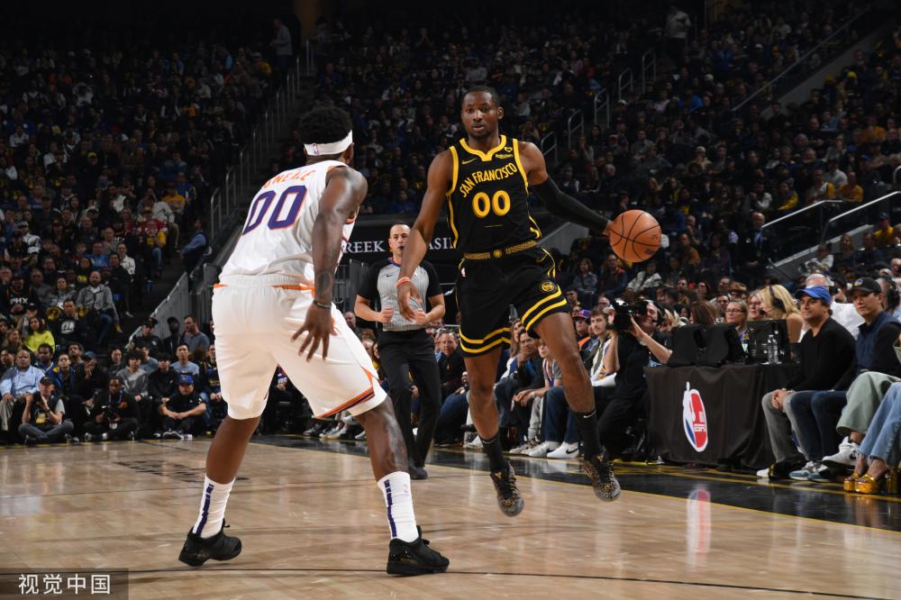 通过情感与 通过情感与