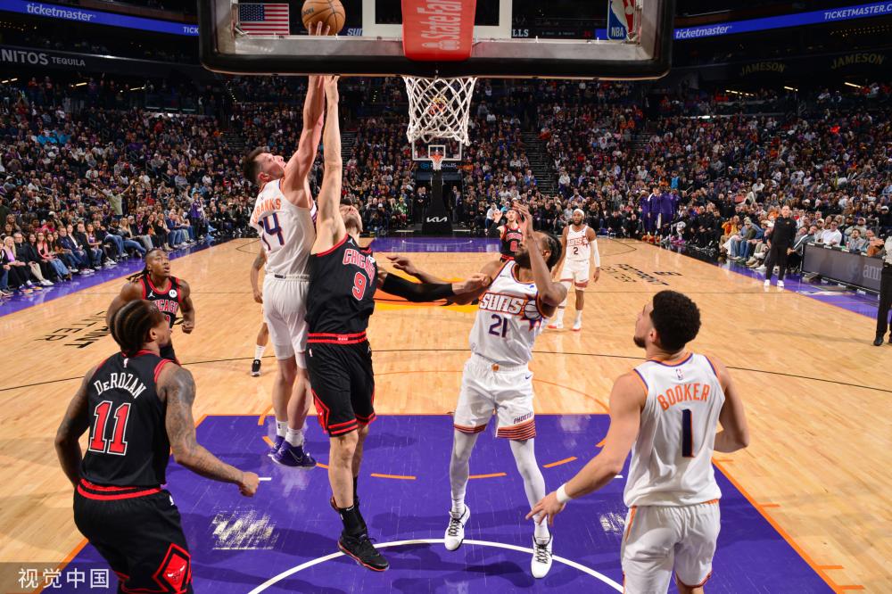 球员以其独 球员以其独