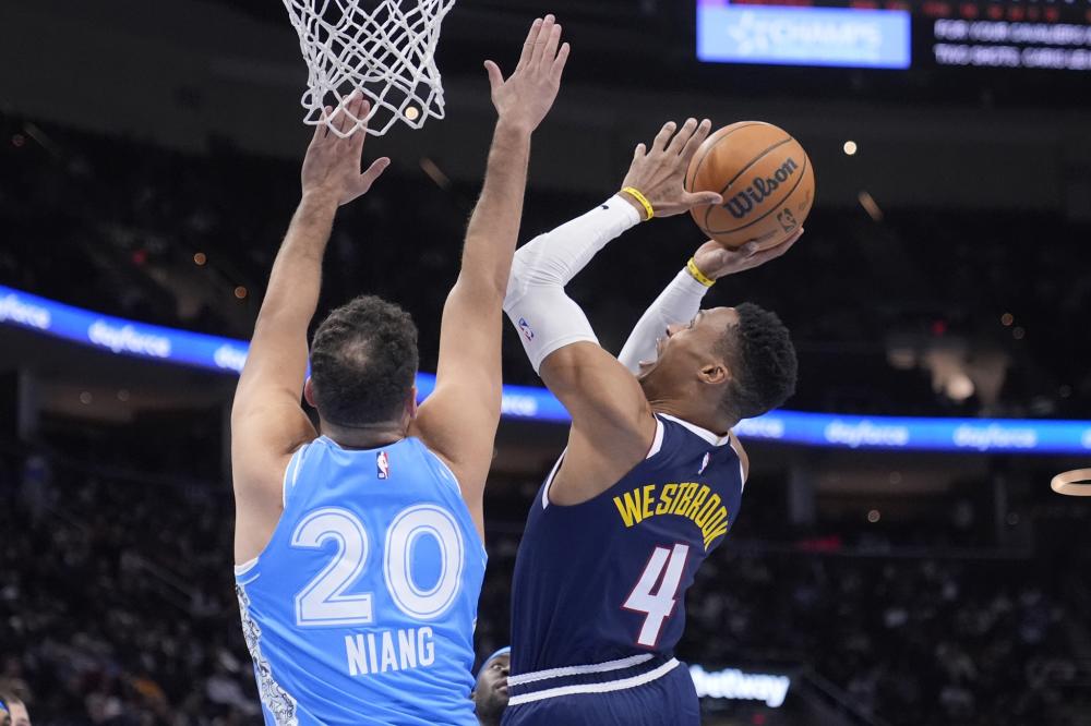 新老交替带 新老交替带