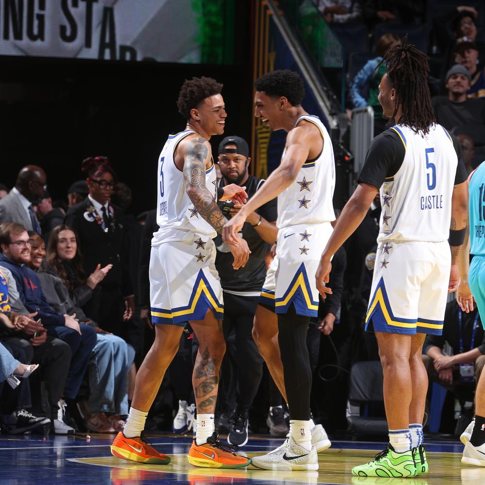 以萨卡在阿 以萨卡在阿